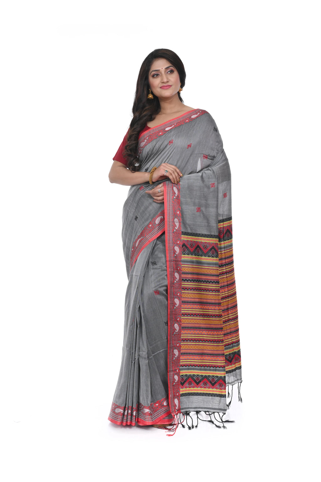 Pure Handloom Saree with Heavy Pallu with Red Border