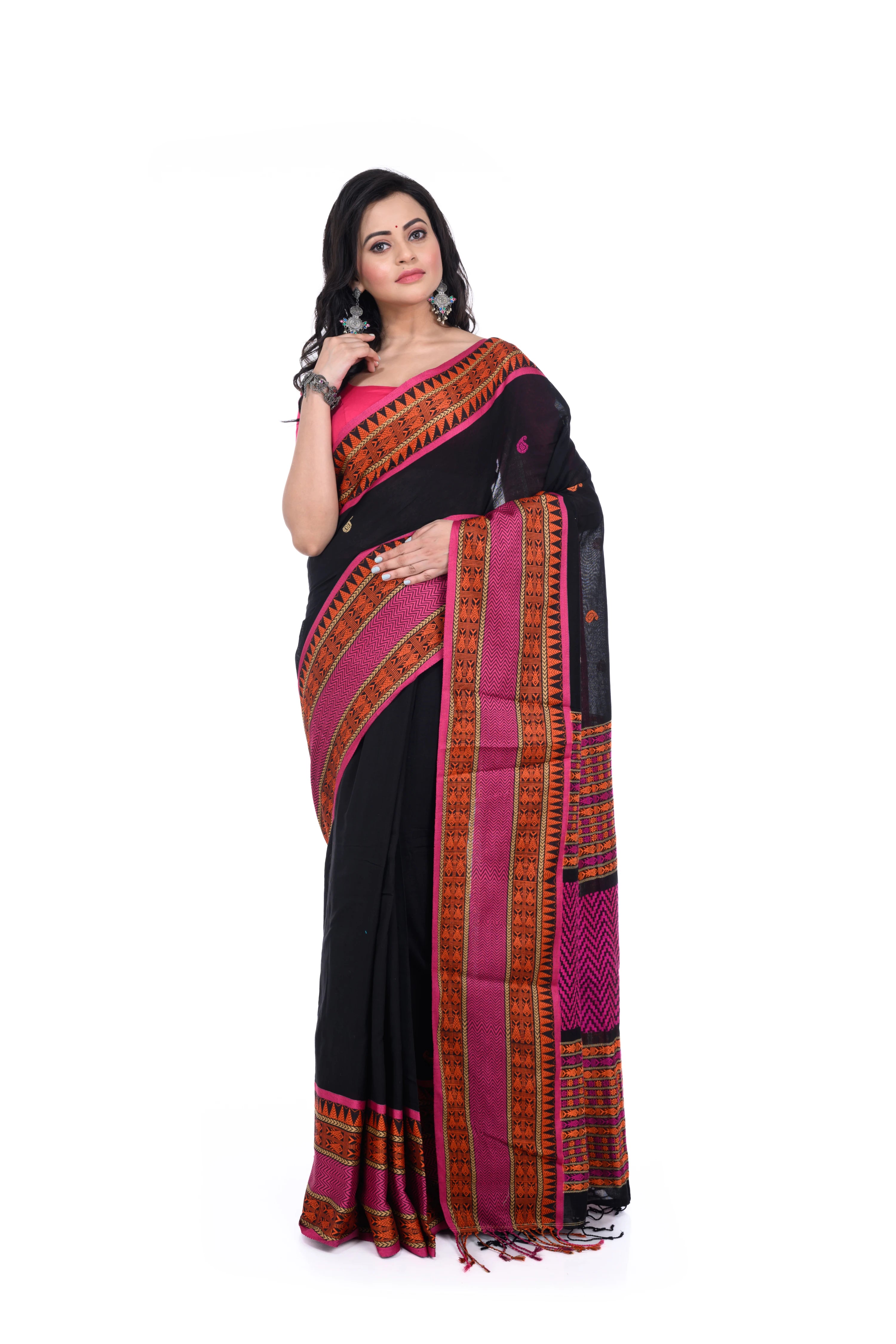 Black Handloom Saree with Pink Border & Pallu Work